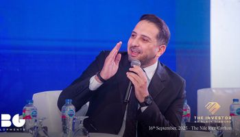 عمرو عادل 