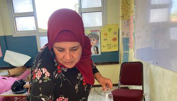 مديرة المدرسة 