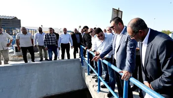 وزير الإسكان 