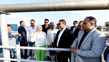 وزير الإسكان 