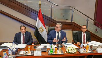 وزير البترول