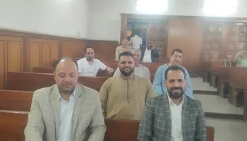 المرشحين 