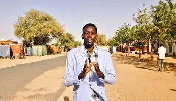 الصحفي معمر إبراهيم 