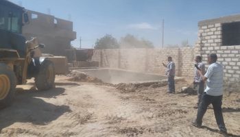 إزالة طواحين الذهب في قفط