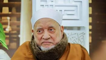الدكتور أحمد عمر هاشم 