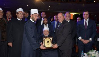 بورسعيد الدولية لحفظ القرآن الكريم والابتهال الديني: الراحل أحمد عمر هاشم خدم كتاب الله وساند المسابقة