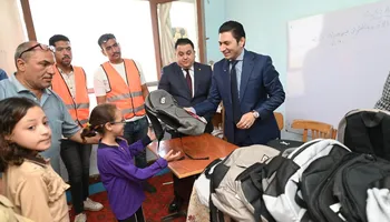 توزيع شنط مدرسية ببنى سويف 