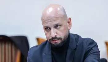 حازم هلال 