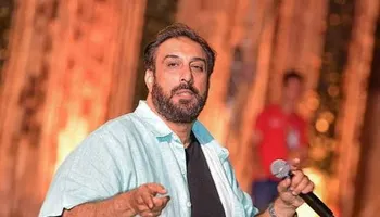 حسام حسني 