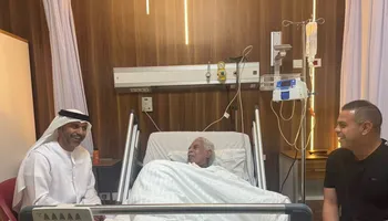 سفير الإمارات في مصر يزور حسن شحاتة 