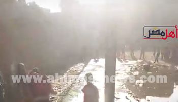 شلل مرورى بسبب عطل المياه 