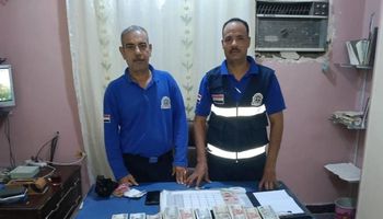 صور المسعف والسائق 