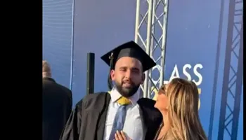 ليلى علوي ونجلها