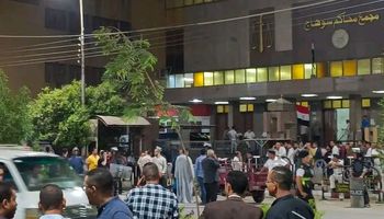 مجمع محاكم سوهاج في استقبال المرشحين
