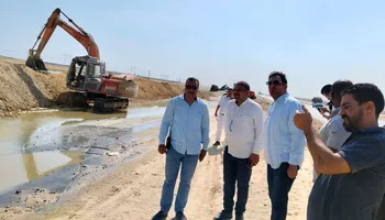 هبوط جزئي بطريق بنى سويف الصحراوى الغربى 