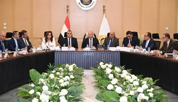وزير الصناعة والنقل