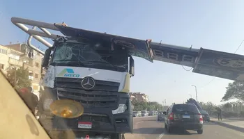 سقوط إشارة مرور