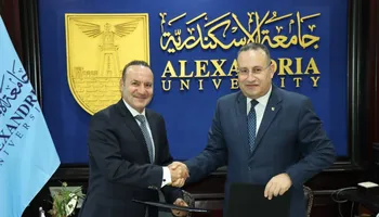 الدكتور عبد العزيز قنصوة ومحمد عمرو سيد شاكر، رئيس مجلس أمناء مؤسسة “صحتنا” 