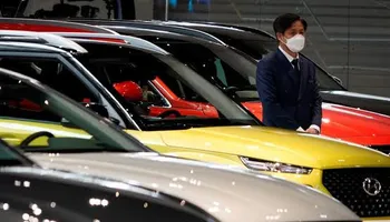 معرض سيارات 