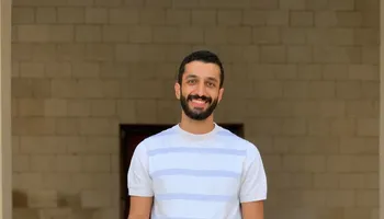 القارئ خالد عطية صديق 