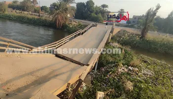 الكوبري المنهار