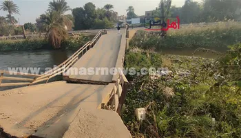 الكوبري المنهار