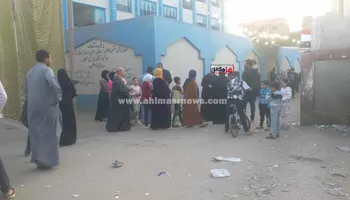 بعد انتهاء الاستراحة.. إقبال من الناخبين على لجان كفر الشيخ للإدلاء بأصواتهم 