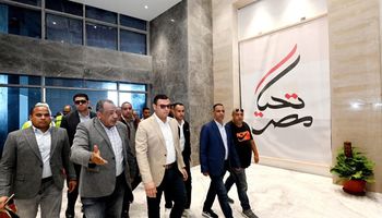 وزير الاسكان 