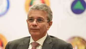 أحمد آموي رئيس مصلحة الجمارك 