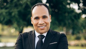 السيد فلاح الصحفي والروائي