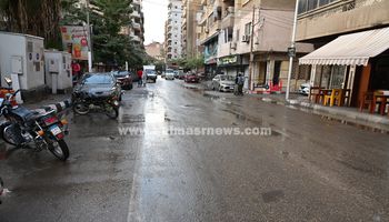 تساقط أمطار 