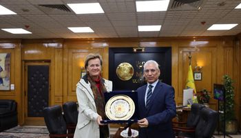 جانب من الزيارة 