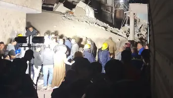 جانب من انهيار المنزل