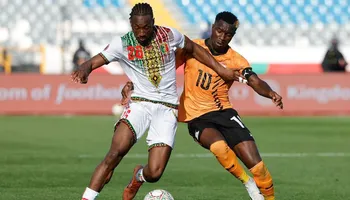 مالي وزامبيا