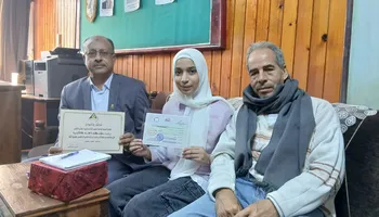 ملك أحمد قاهرة الأمية في قنا 