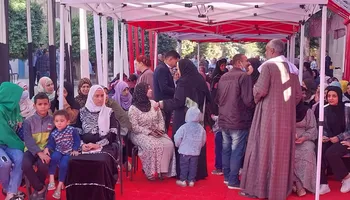 من أمام اللجان