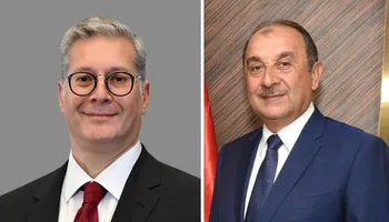 وزير البترول مع وزير قطاع الأعمال 