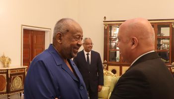 وزير الصناعة