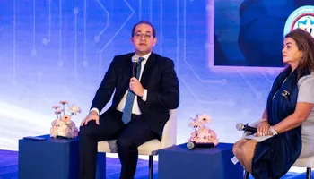 وزير المالية 