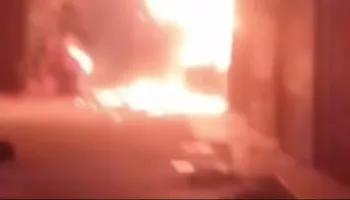 جانب من الحريق