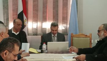 جانب من متابعة سير الامتحانات 