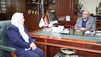 محافظ بنى سويف ووكيل وزارة التربية والتعليم 