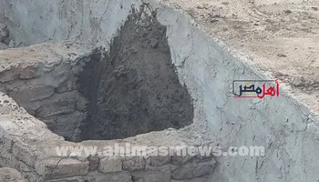 بناء مواطن قبر داخل منزله بقنا