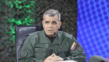  وزير الدفاع الفنزويلي