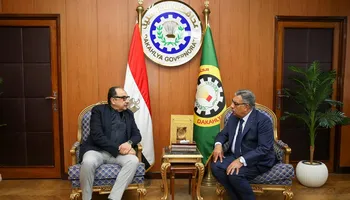 وزير قطاع الاعمال ومحافظ الدقهلية