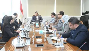 وزير الاسكان 