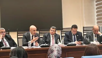 جانب من الاجتماع 