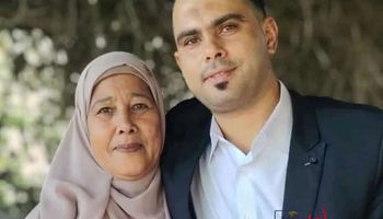 السيدة ونجلها المتوفيين 