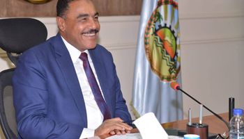 اللواء خالد شعيب محافظ مطروح 