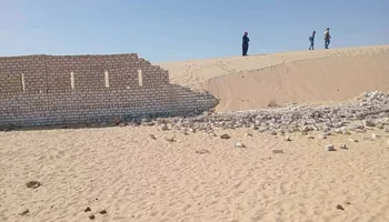 انهيار سور في دير ابوفانا 